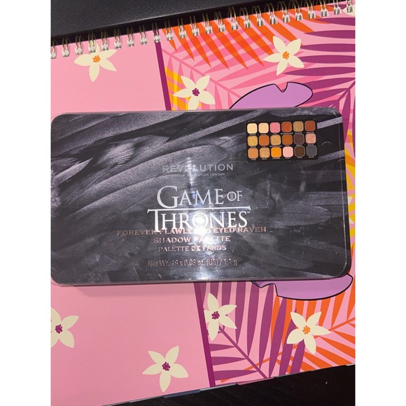 Revolution Game of Thrones Eyeshadow Palette GOT 3 Eyed Raven  Forever Flawless - Picture 5 of 5